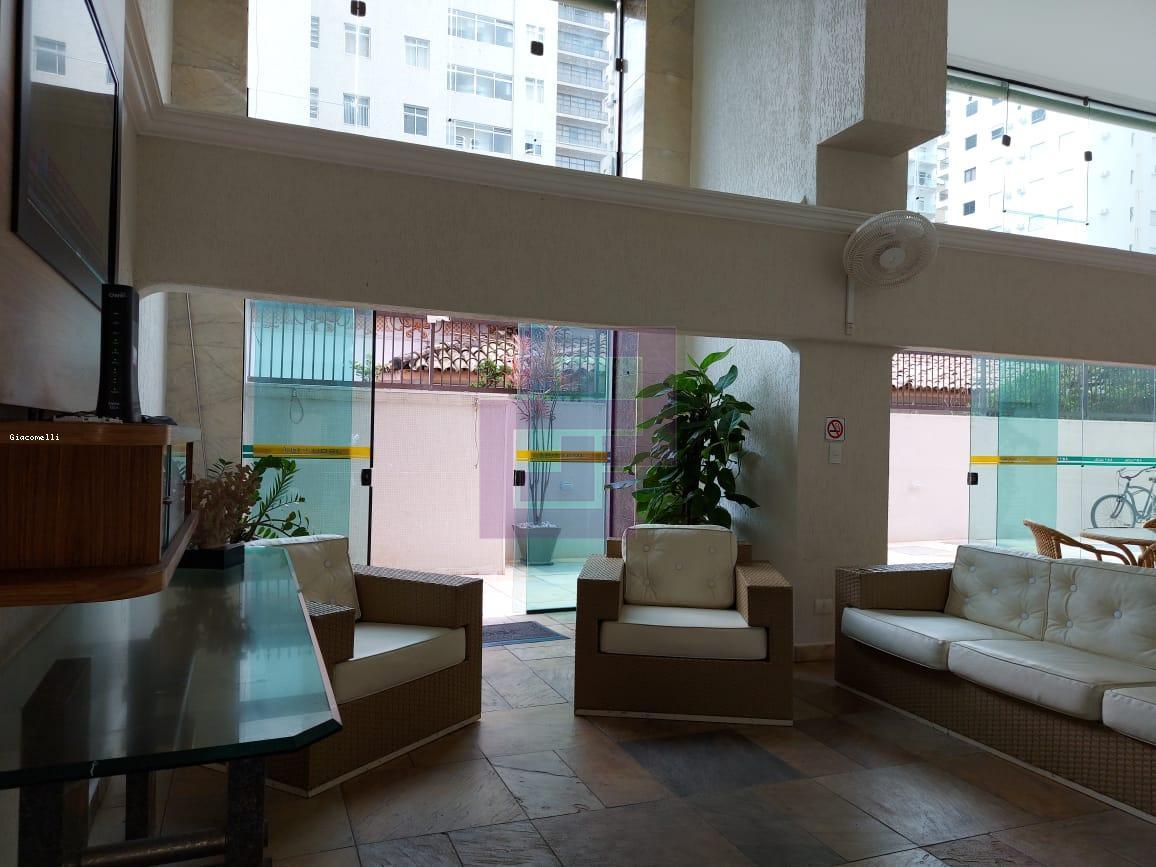 Apartamento para Venda em Guarujá / SP no bairro Pitangueiras