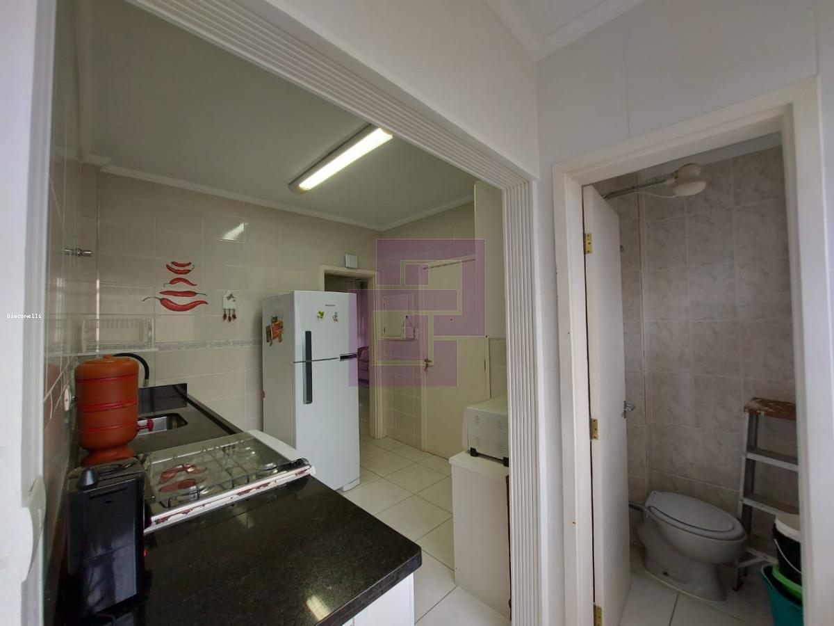 Apartamento para Venda em Guarujá / SP no bairro Pitangueiras