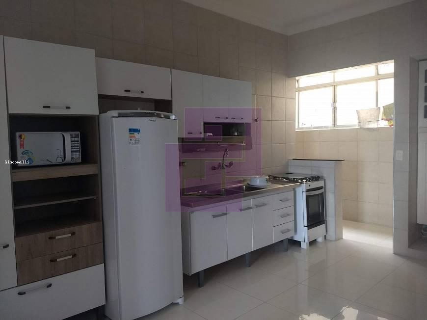 Apartamento para Venda em Guarujá / SP no bairro Pitangueiras