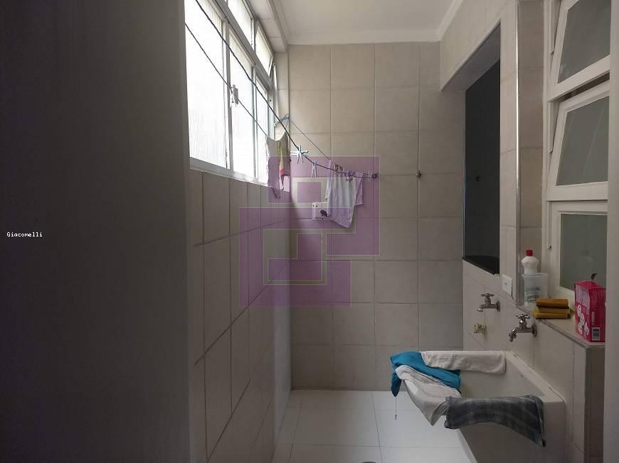 Apartamento para Venda em Guarujá / SP no bairro Pitangueiras
