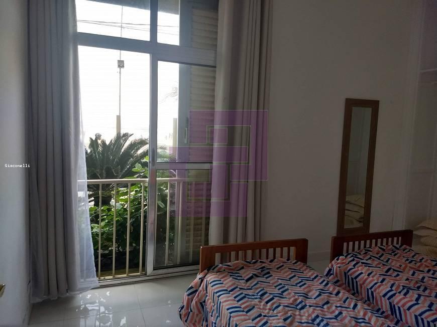 Apartamento para Venda em Guarujá / SP no bairro Pitangueiras