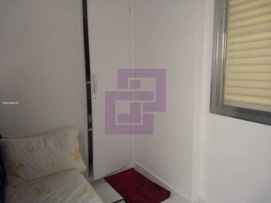 Apartamento para Venda em Guarujá / SP no bairro Pitangueiras