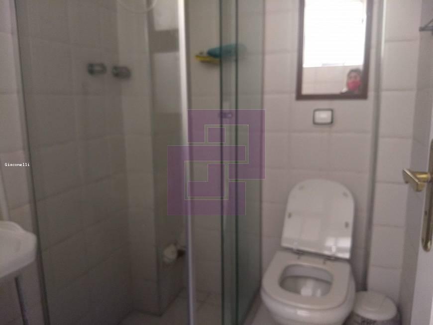 Apartamento para Venda em Guarujá / SP no bairro Pitangueiras