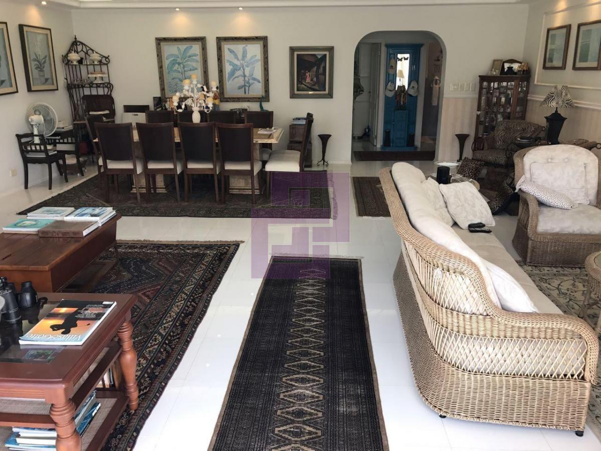 Apartamento para Locação em Guarujá / SP no bairro Pitangueiras