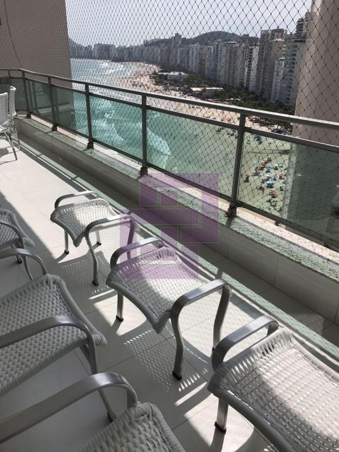 Apartamento para Locação em Guarujá / SP no bairro Pitangueiras