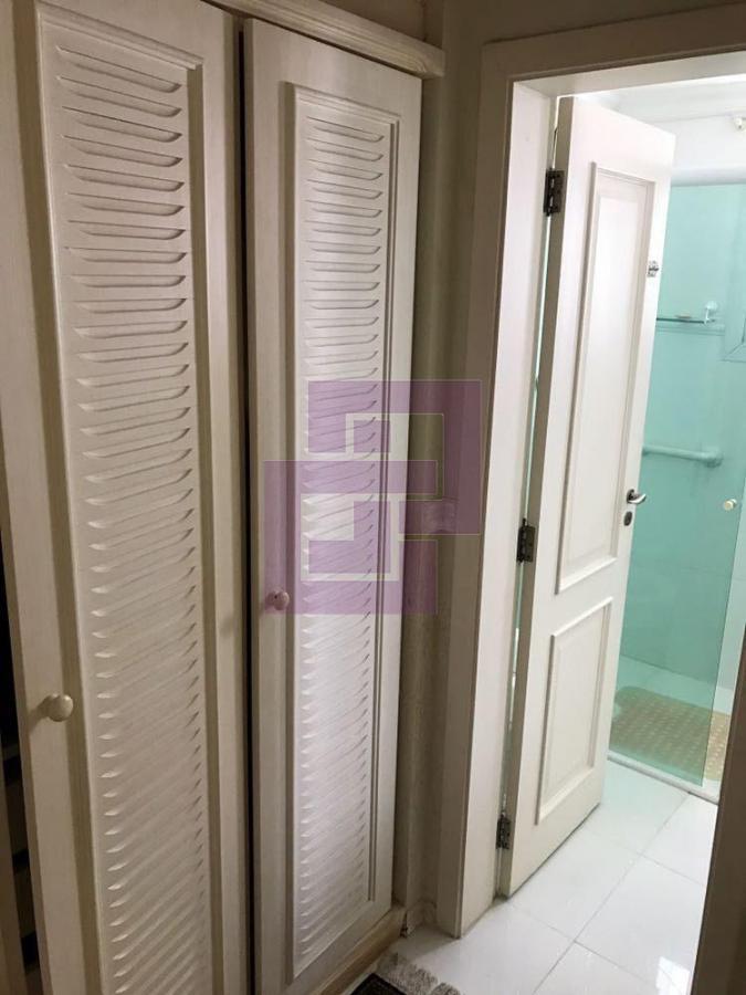 Apartamento para Locação em Guarujá / SP no bairro Pitangueiras