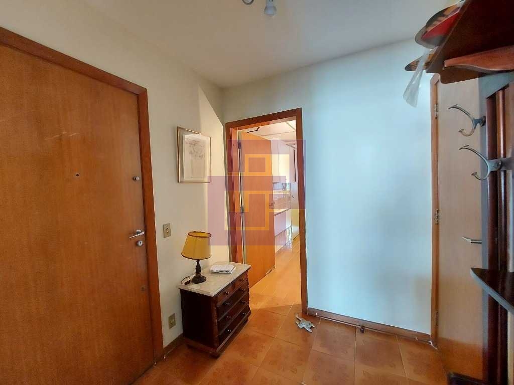 Venda de apartamentos / padrão na cidade de guarujá