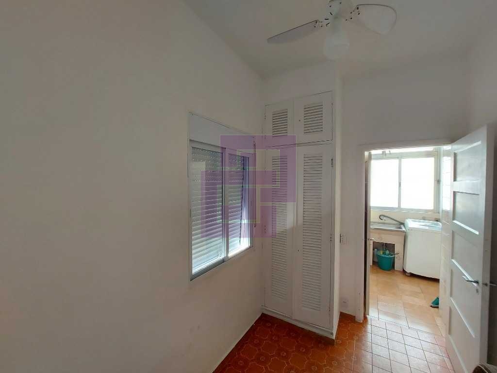 Venda de Apartamentos / Padrão na cidade de Guarujá