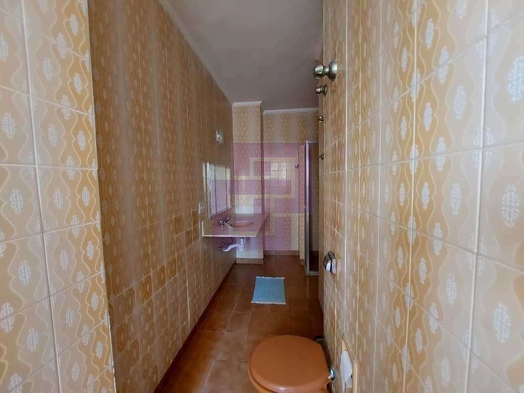 Venda de Apartamentos / Padrão na cidade de Guarujá
