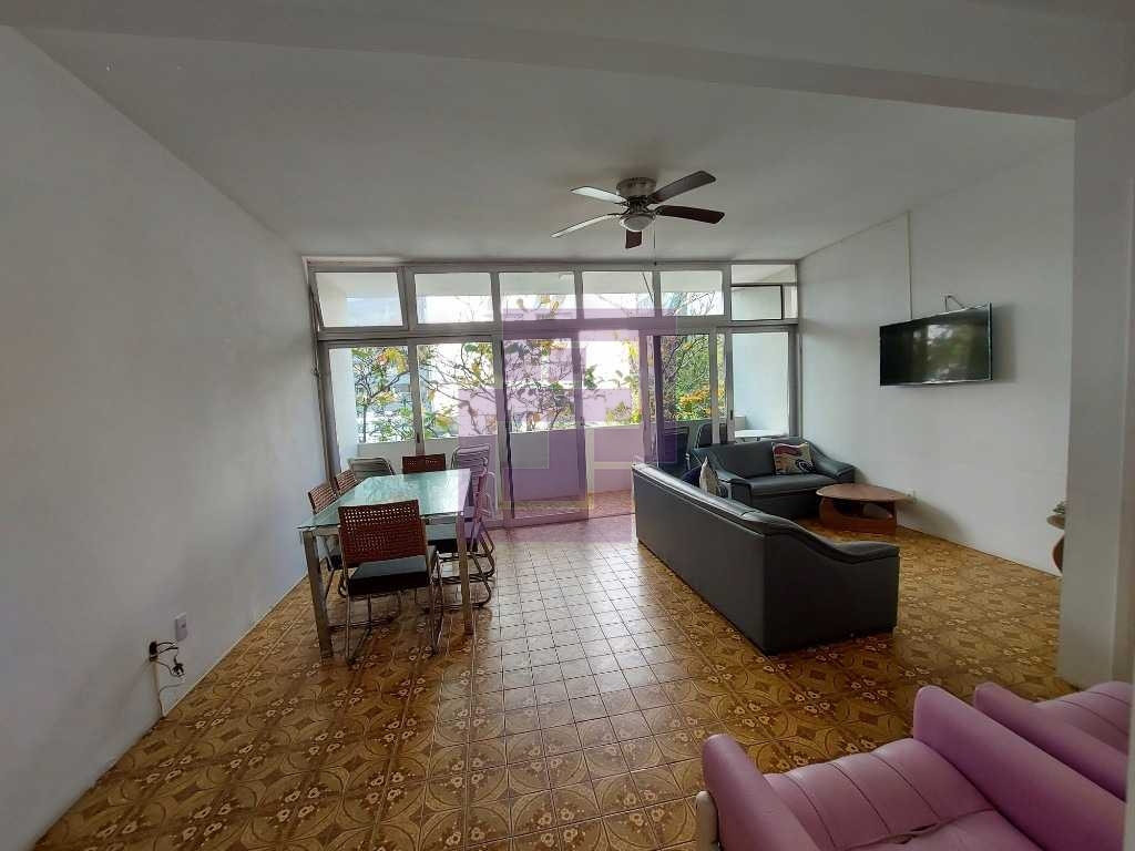 Venda de Apartamentos / Padrão na cidade de Guarujá