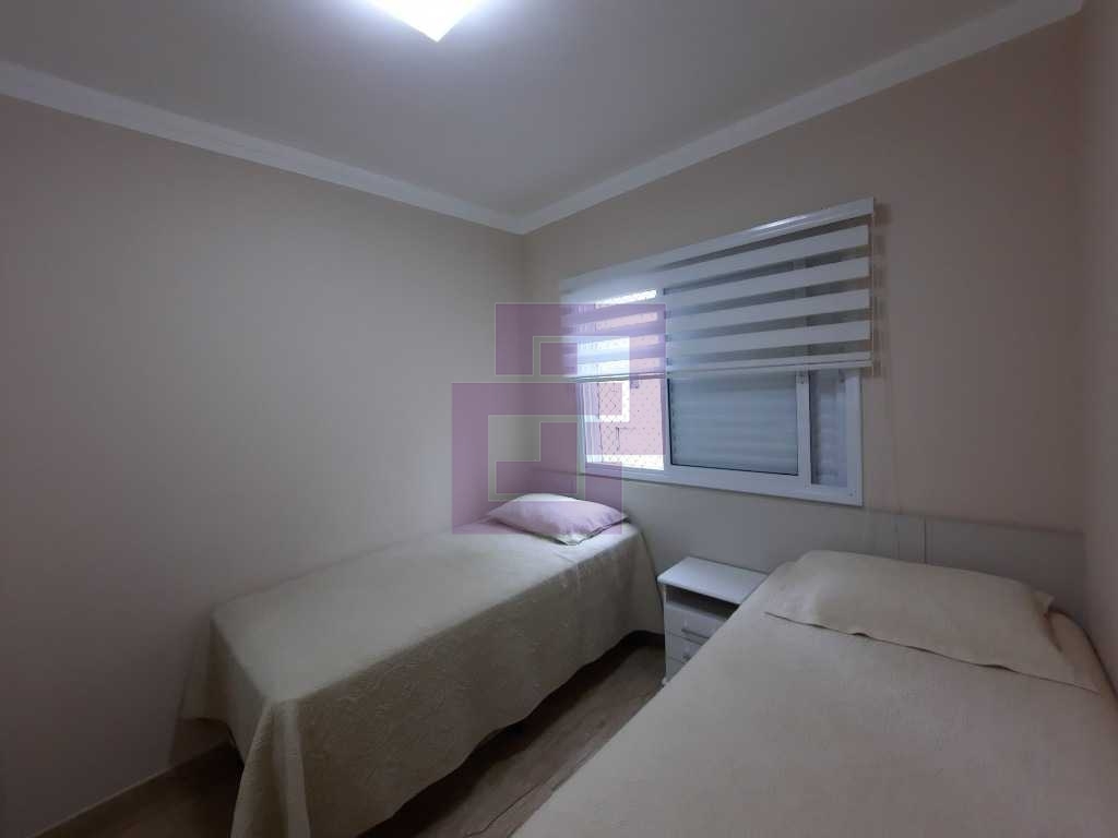 Venda de Apartamentos / Padrão na cidade de Guarujá