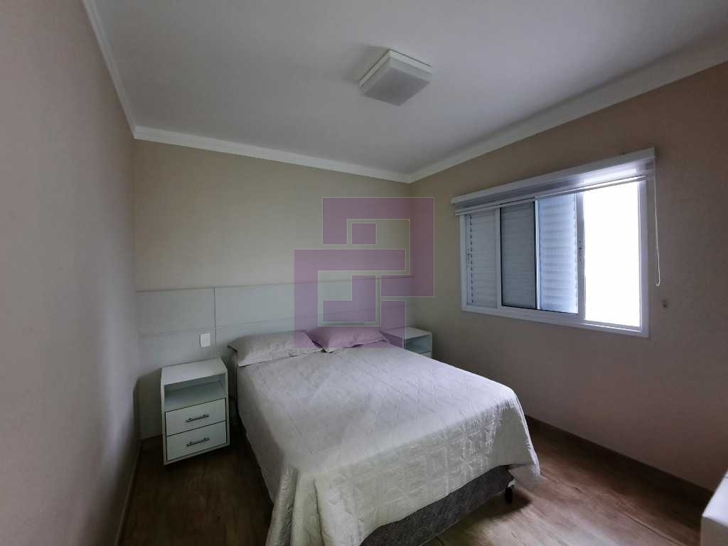 Venda de Apartamentos / Padrão na cidade de Guarujá