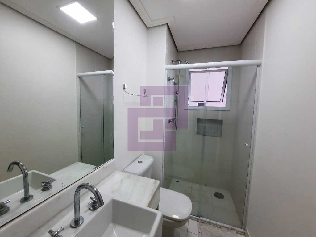 Venda de Apartamentos / Padrão na cidade de Guarujá