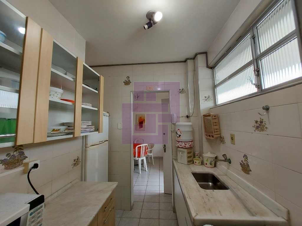 Venda de Apartamentos / Padrão na cidade de Guarujá