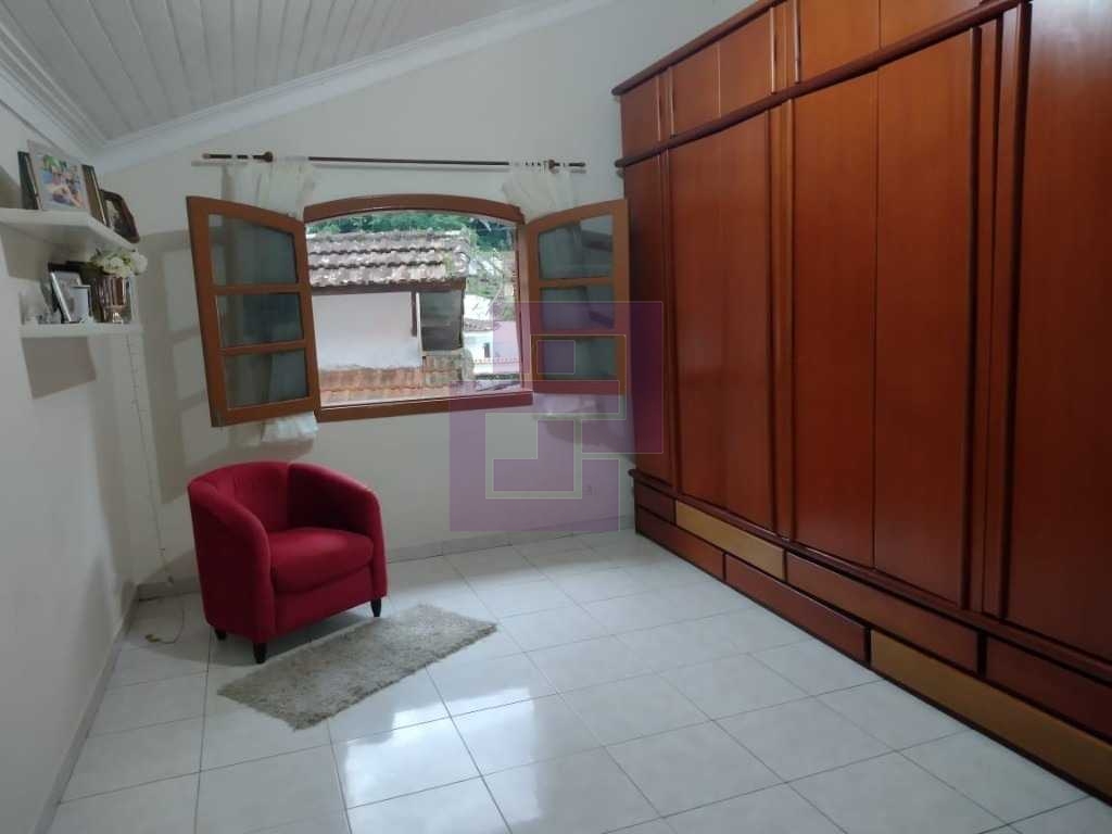 Casa Pitangueiras com piscina e churrasqueira!!!