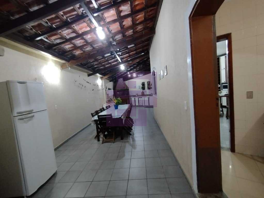 Casa Pitangueiras com piscina e churrasqueira!!!