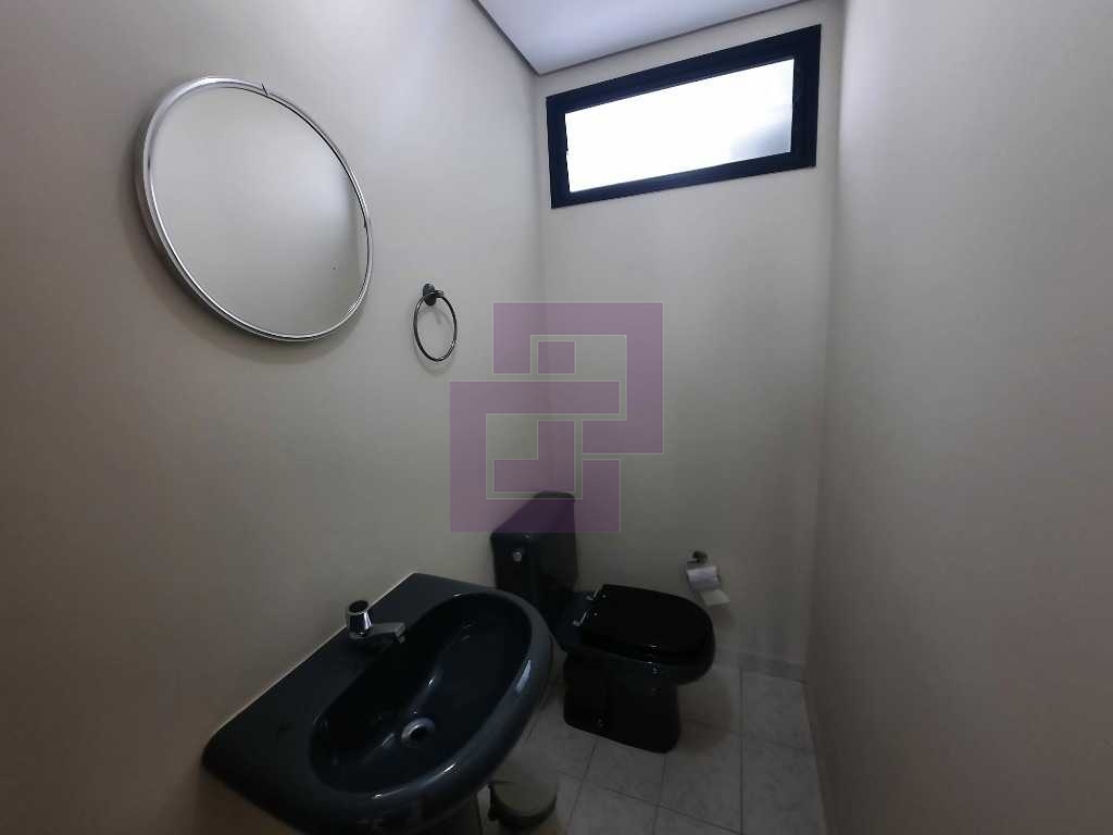 Venda de Apartamentos / Padrão na cidade de Guarujá