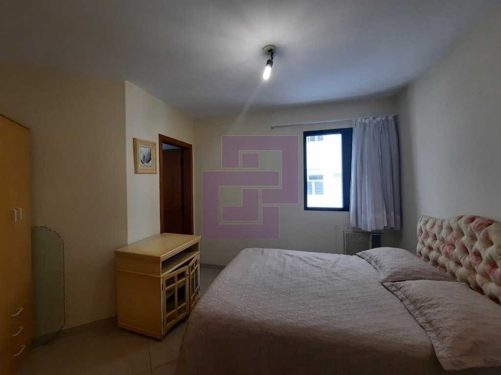 Venda de Apartamentos / Padrão na cidade de Guarujá