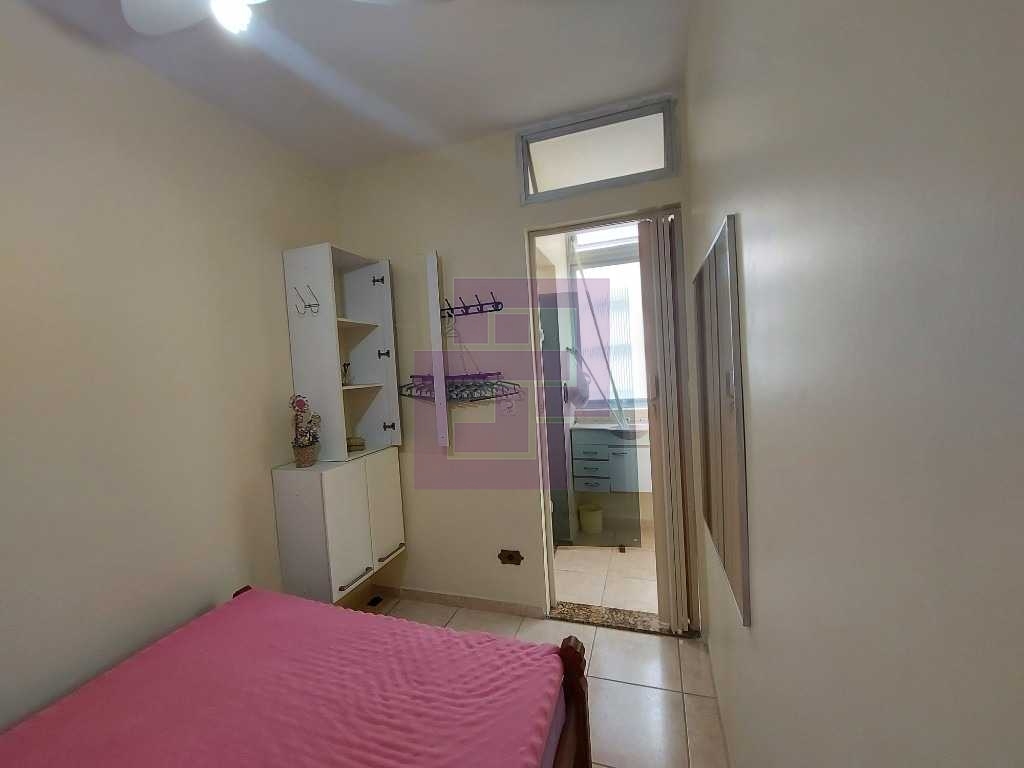 Venda de apartamentos / padrão na cidade de guarujá