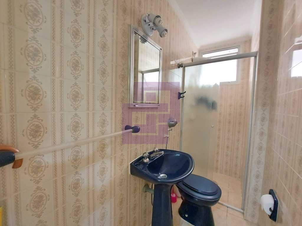 Venda de Apartamentos / Padrão na cidade de Guarujá