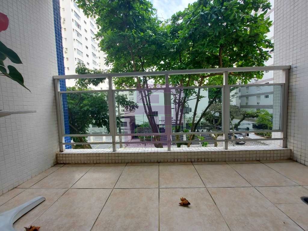 Venda de apartamentos / padrão na cidade de guarujá