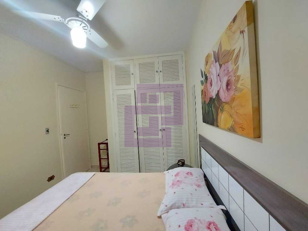 Venda de apartamentos / padrão na cidade de guarujá
