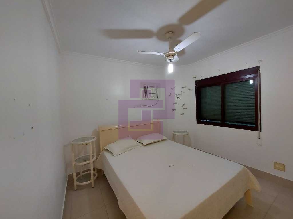 Venda de Apartamentos / Padrão na cidade de Guarujá