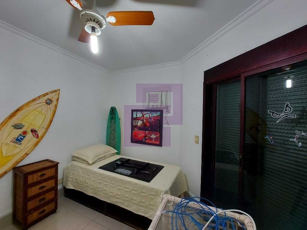 Venda de Apartamentos / Padrão na cidade de Guarujá