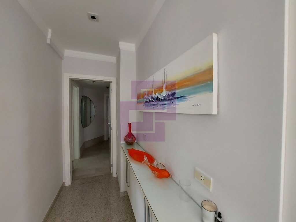 Venda de Apartamentos / Padrão na cidade de Guarujá