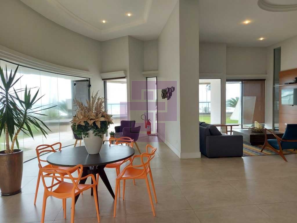 Venda de Apartamentos / Padrão na cidade de Guarujá