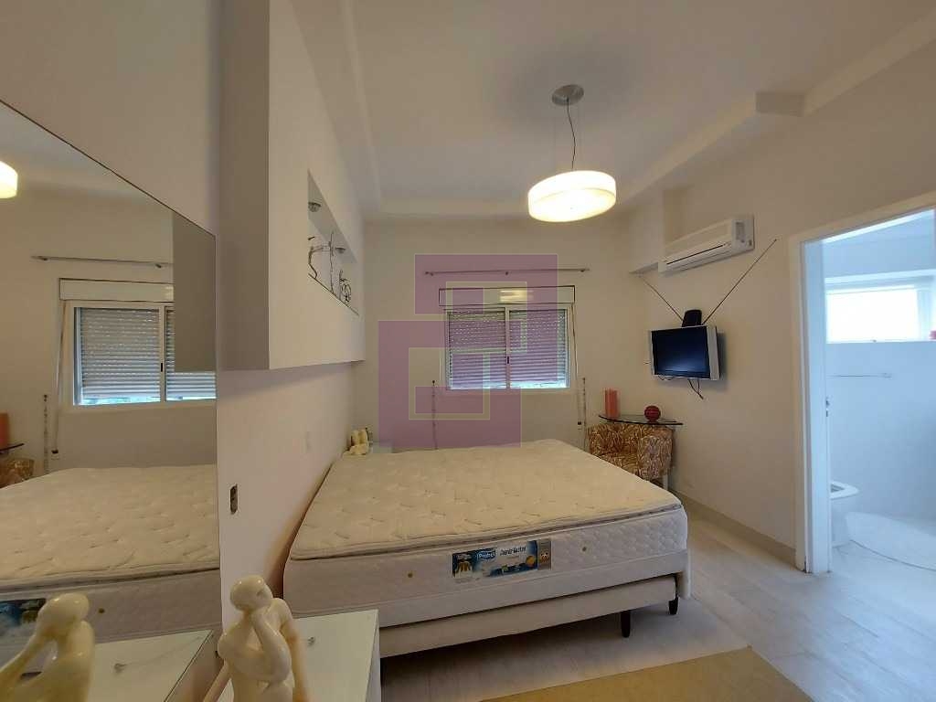 Venda de apartamentos / padrão na cidade de guarujá