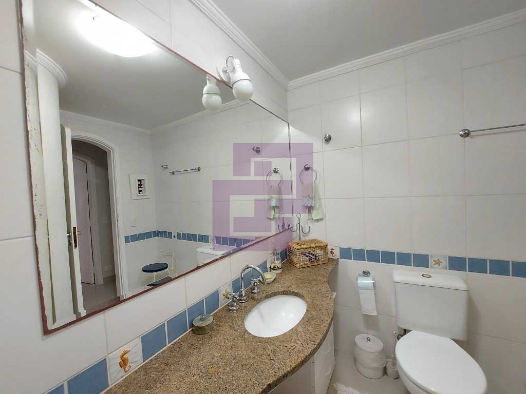 Venda de Apartamentos / Padrão na cidade de Guarujá