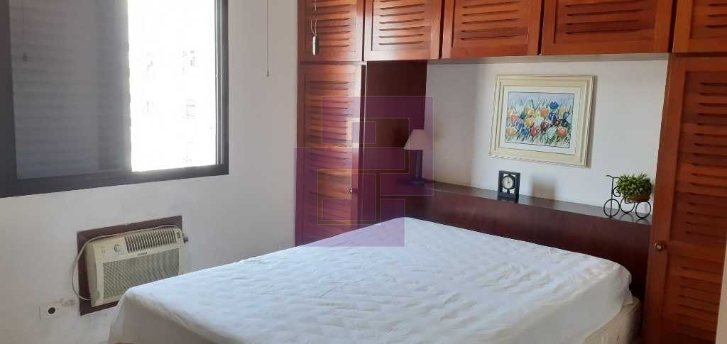 Venda de Apartamentos / Padrão na cidade de Guarujá