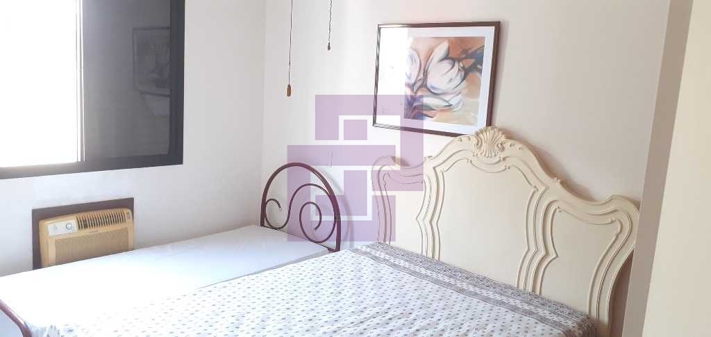 Venda de Apartamentos / Padrão na cidade de Guarujá