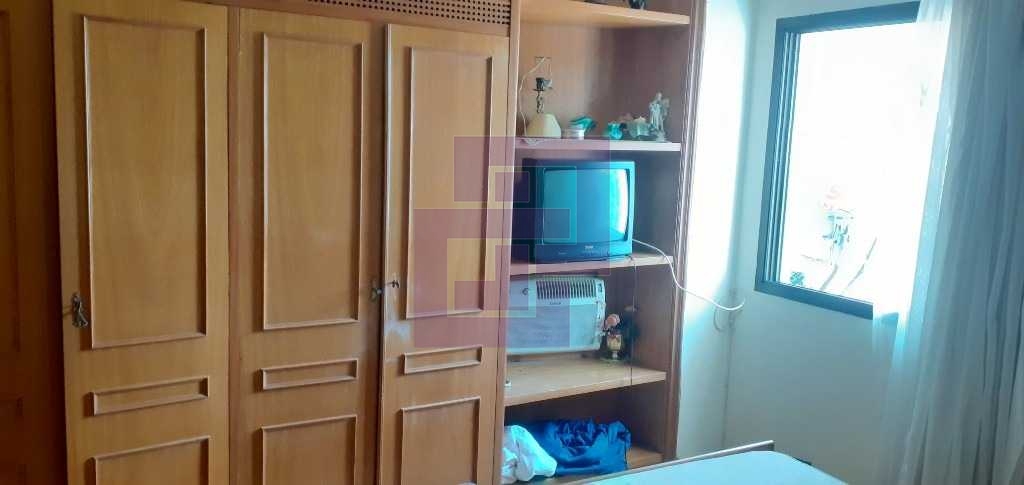 Venda de Apartamentos / Padrão na cidade de Guarujá