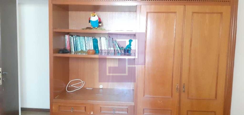 Venda de Apartamentos / Padrão na cidade de Guarujá