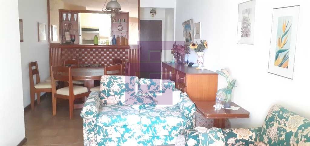 Venda de Apartamentos / Padrão na cidade de Guarujá