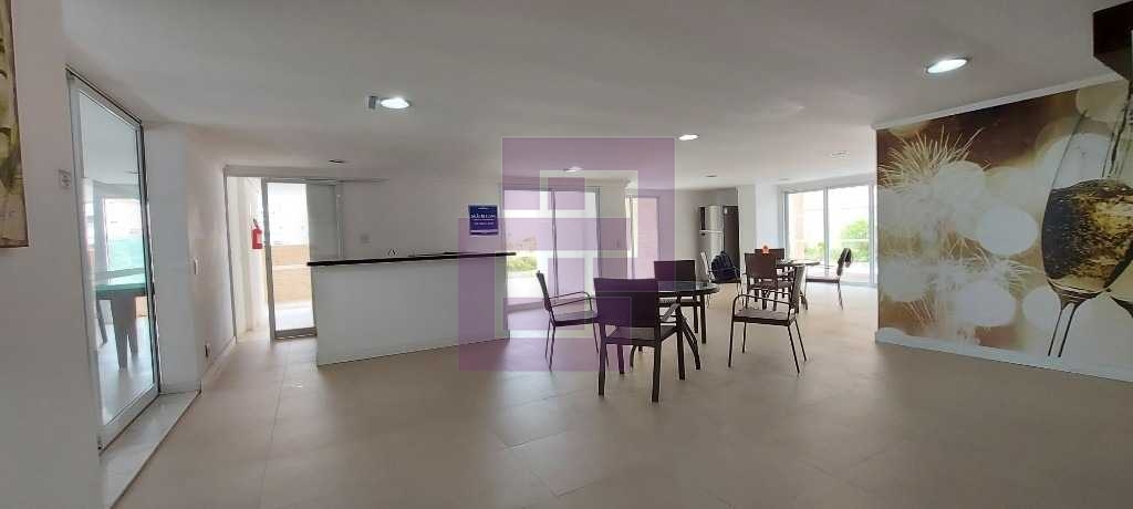 Venda de Apartamentos / Padrão na cidade de Guarujá