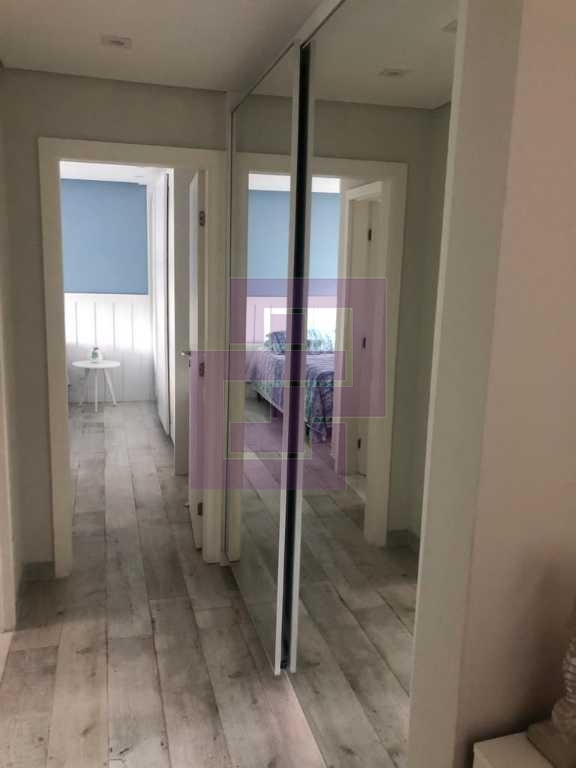 Venda de Apartamentos / Padrão na cidade de Guarujá