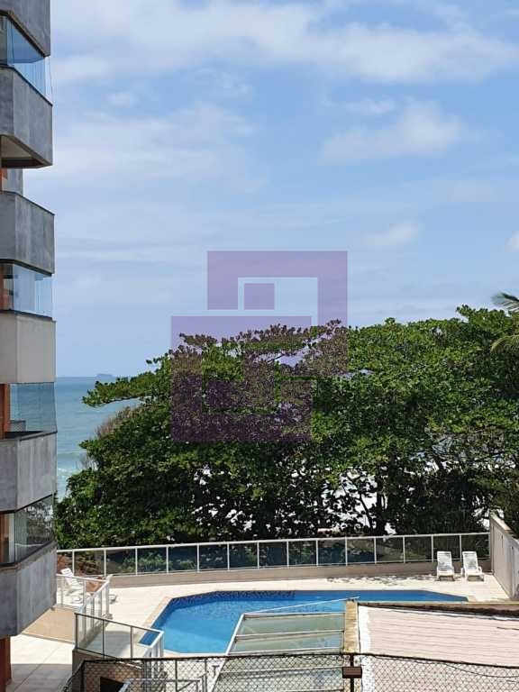Tombo, excelente localização calçadão !!!