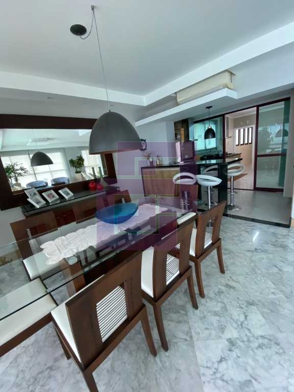Lindo apartameno na Orla da Praia !