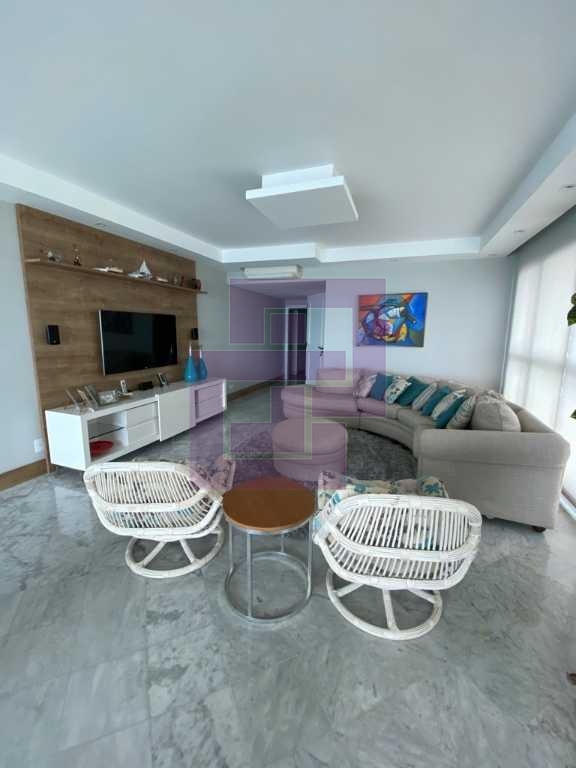 Lindo apartameno na Orla da Praia !