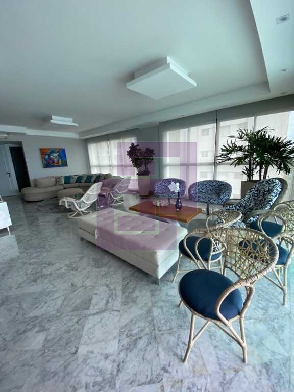 Lindo apartameno na Orla da Praia !
