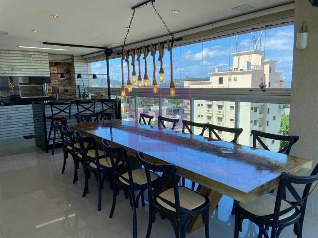 Venda de Apartamentos / Padrão na cidade de Guarujá