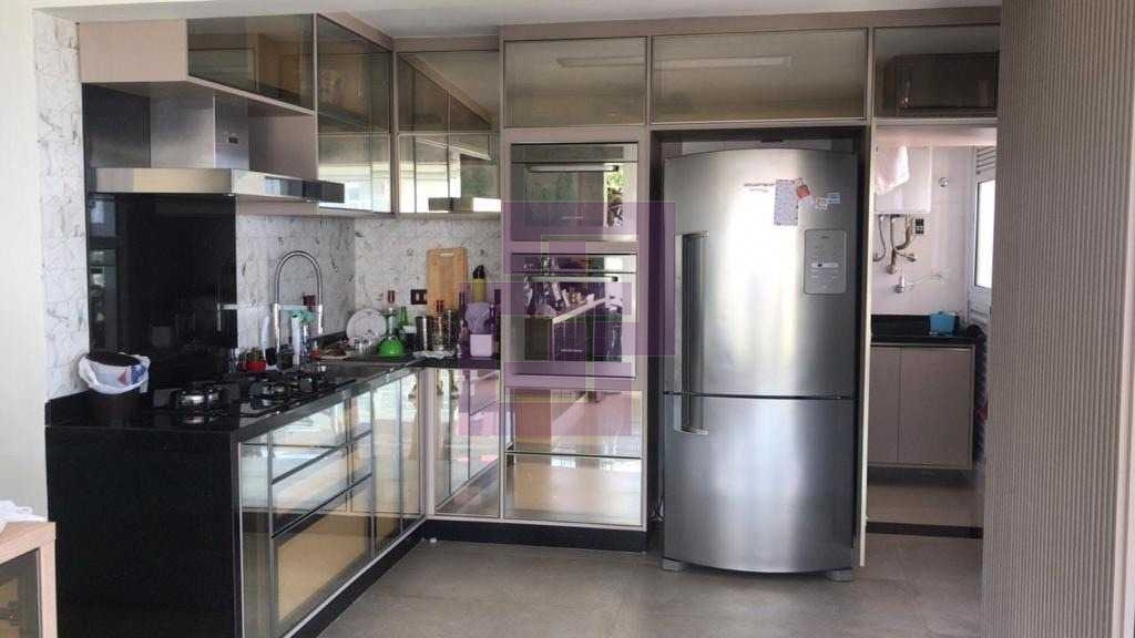 Venda de Apartamentos / Padrão na cidade de Guarujá