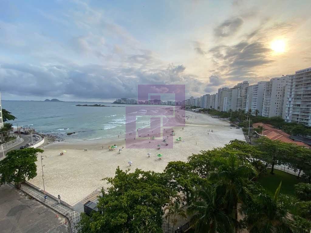 Pitangueiras, pé na Areia! lindamente reformado com vista total ao mar!!!