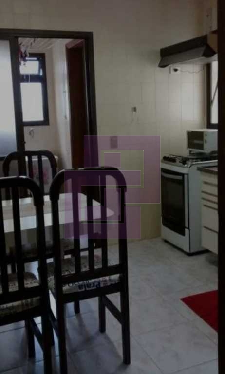 Enseada lindo apartamento !!!