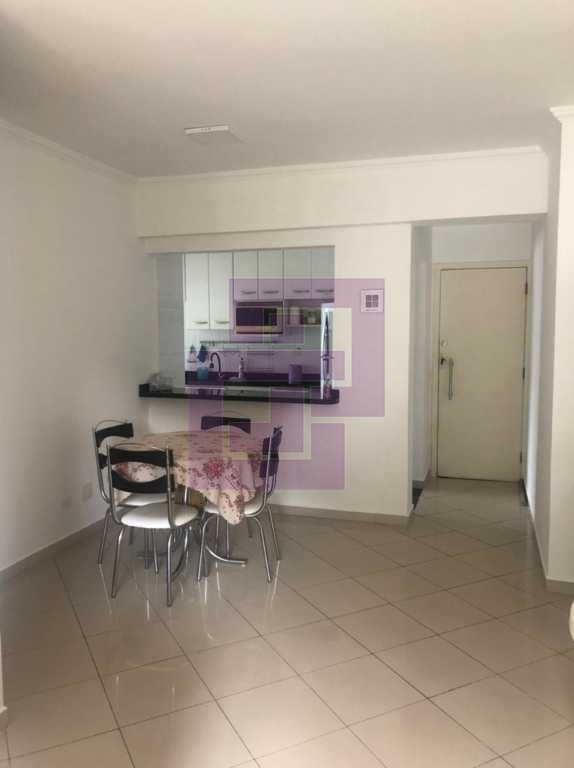 Enseada pé na areia! Edificio com lazer.