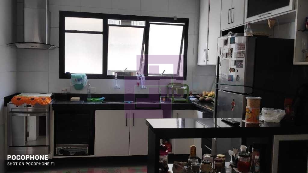 Apartamento à Venda - Conforto e Lazer Completo a 2 Quadras da Praia