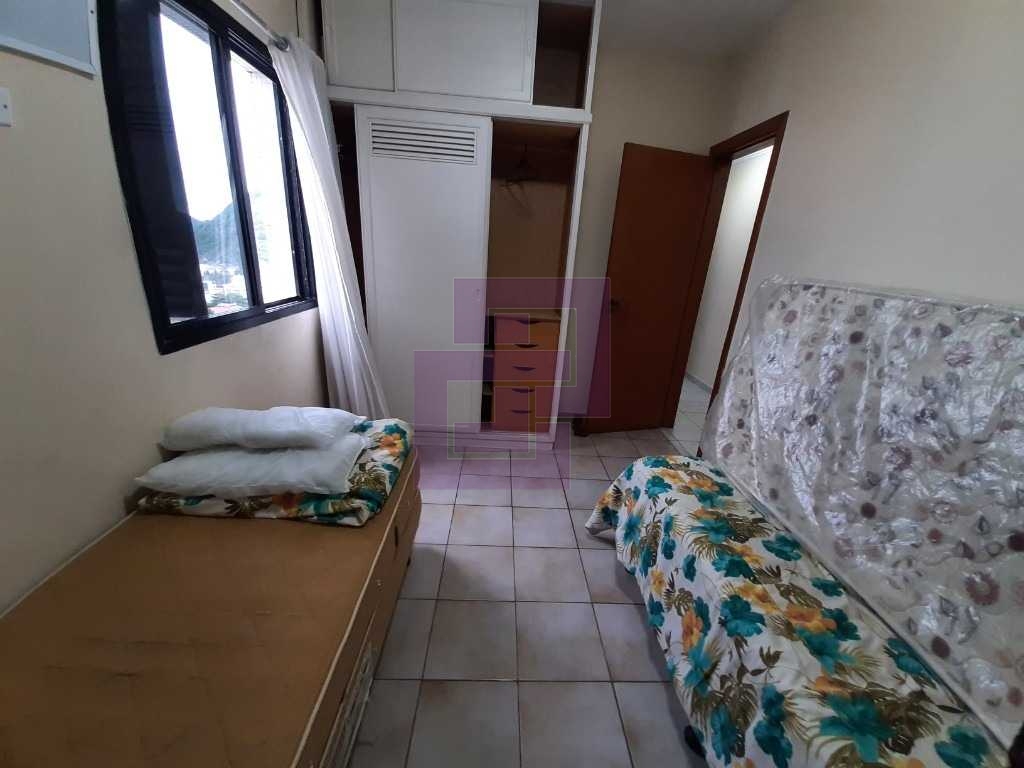 Cobertura Duplex! Poucos metros da Praia do Tombo.